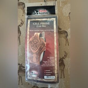 Tandy Leather Factory Cell Phone Case Kit